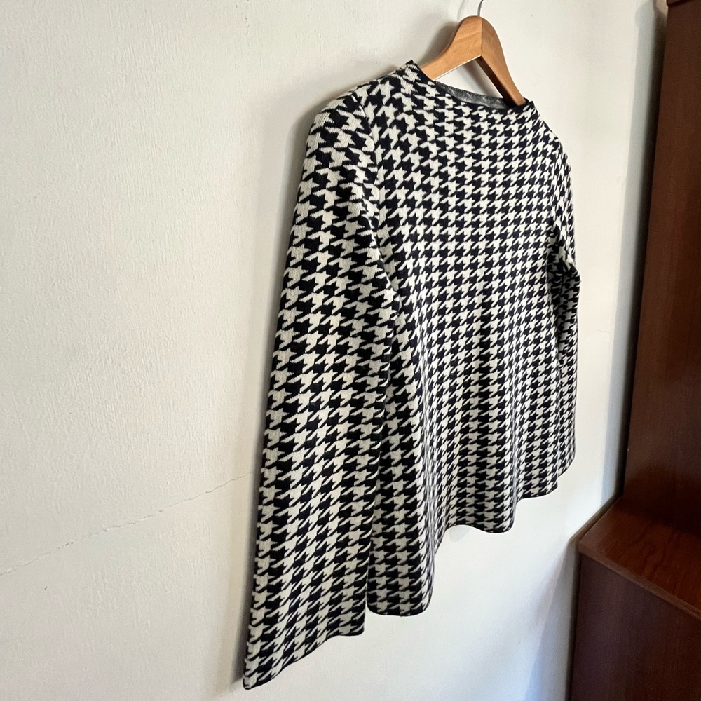 Ann Taylor | Houndstooth Mock Neck Sweater - Picture 4 of 11